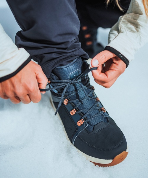 Dámské zimní boty Salomon Outchill TS CSWP W carbon/carbon/bering sea L47377300 25/26